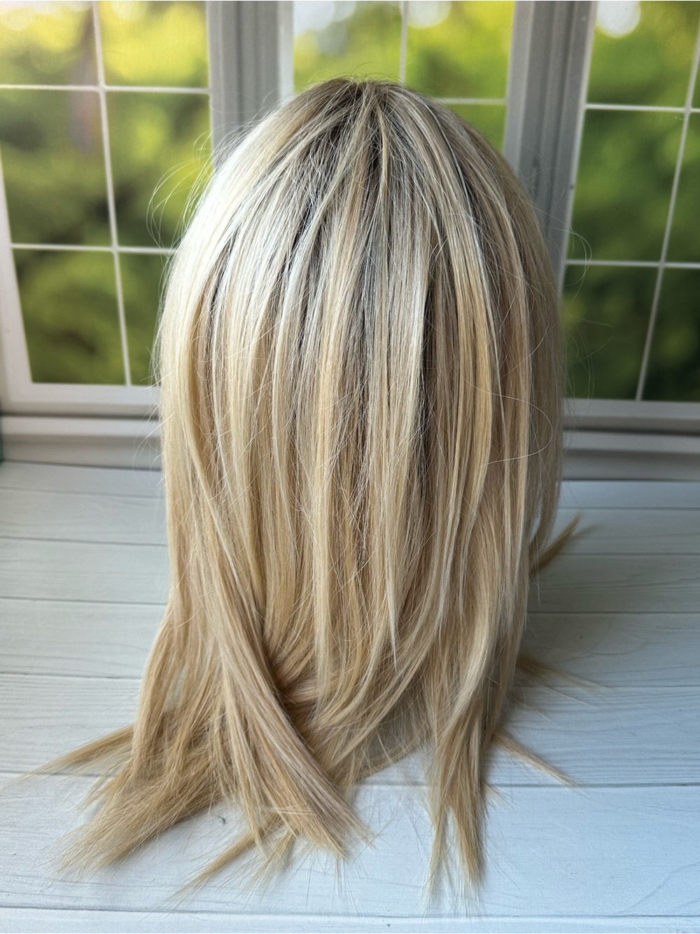 TressAllure Rooted Blonde Layered Wig w Bangs Y2K Shag Made Japan - Picture 3 of 8